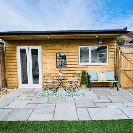 The Mudeford Gem Accommdation Christchurch  Exterior foto